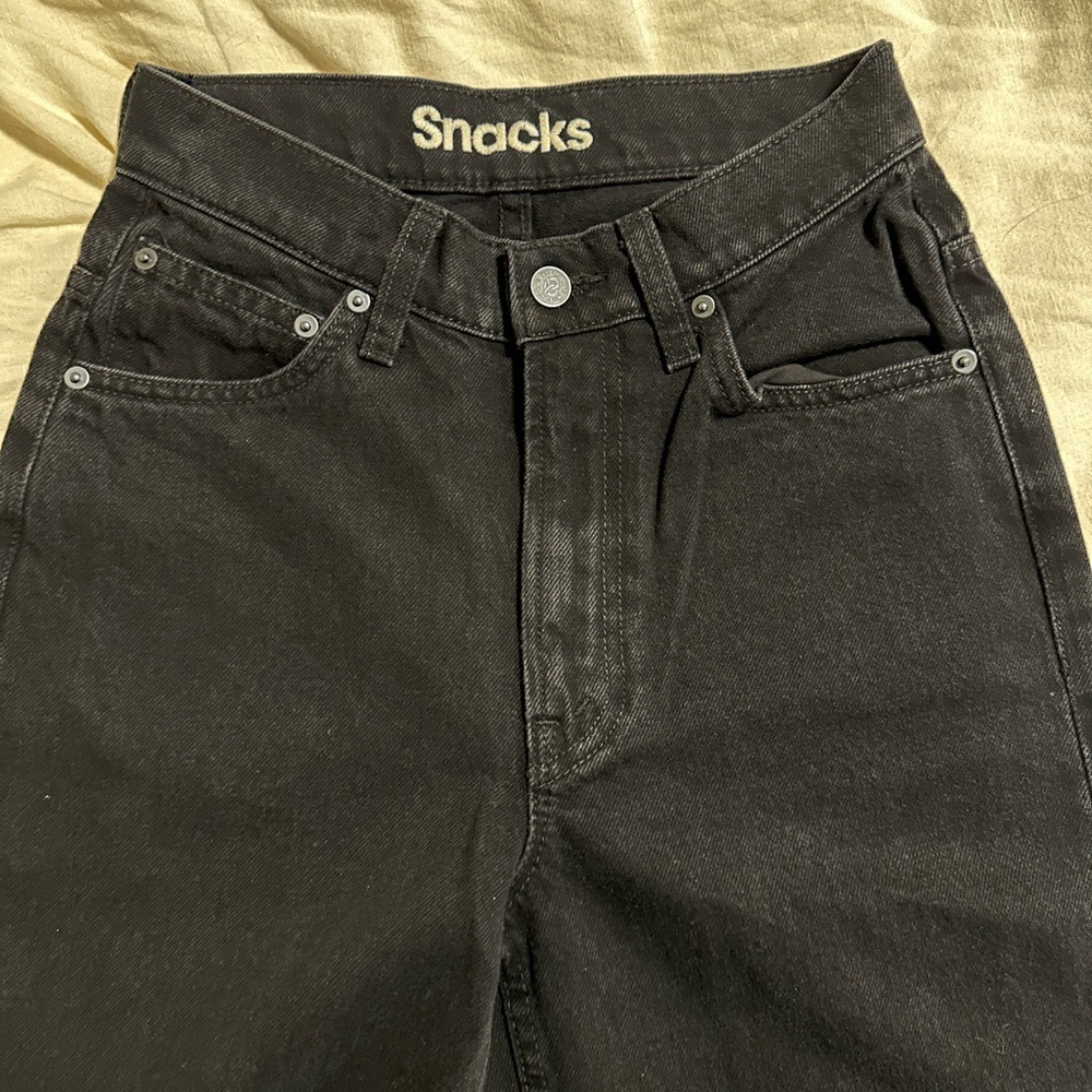 MOTHER Snacks Double Stack High Rise Jeans - Picture 5 of 8